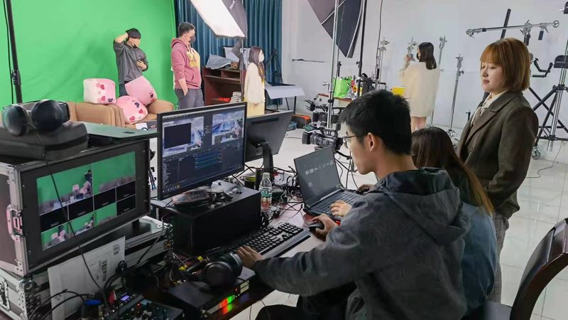 上海宣传片配音价格揭秘：影响因素与选择指南